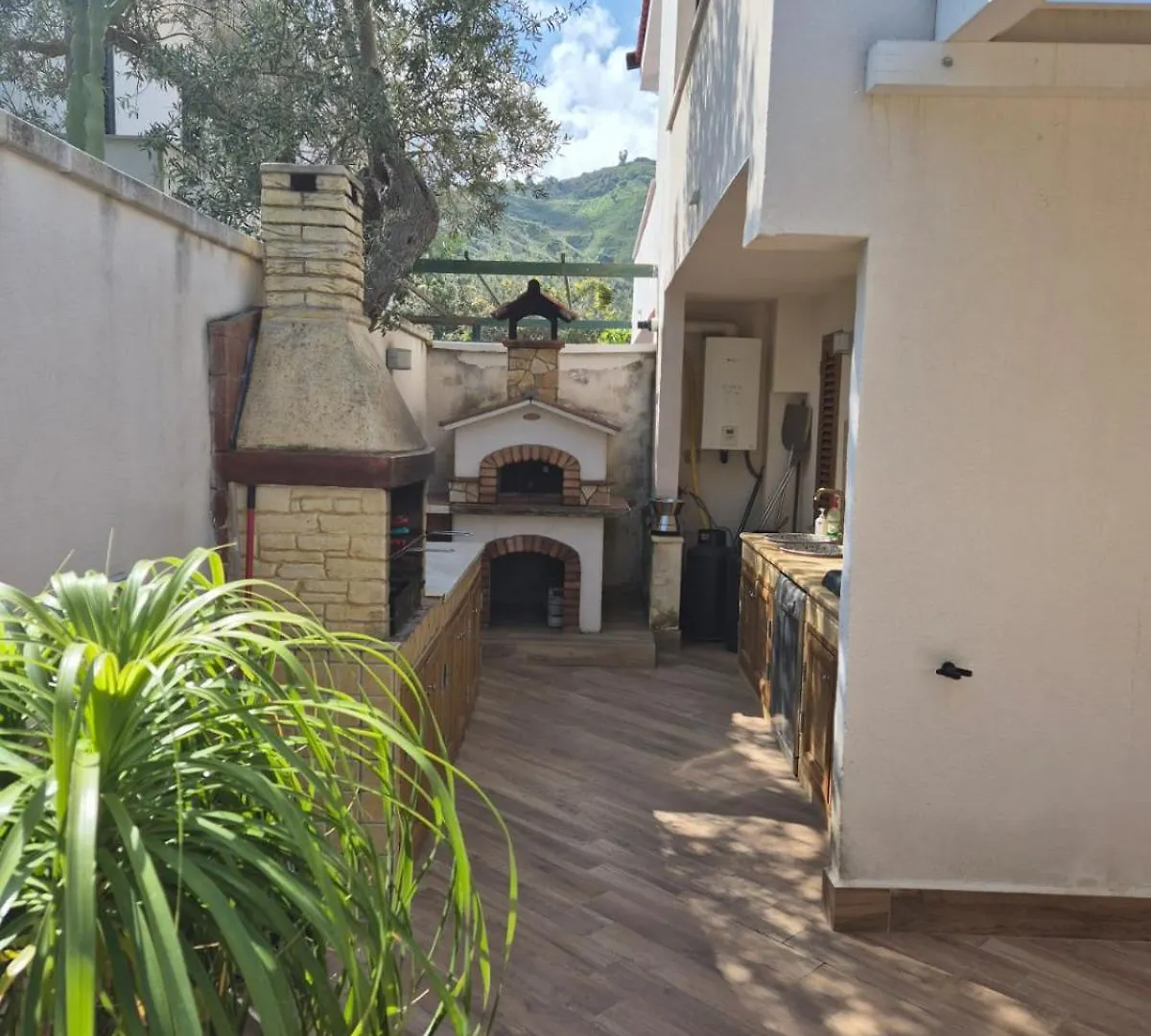 Casa Andrea Cefalu