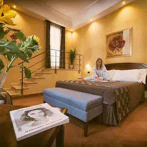 4* Отель Artemis